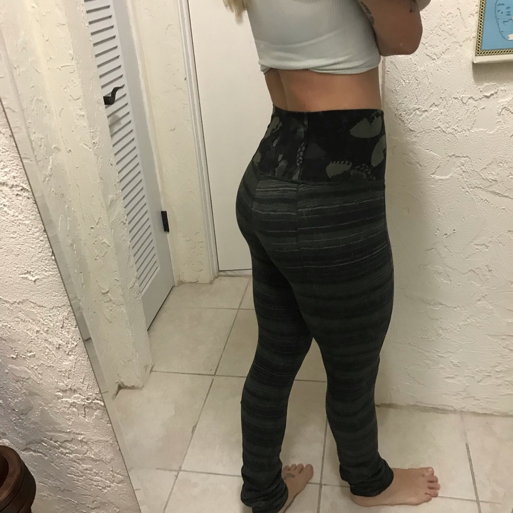 Lululemon legging 🍋